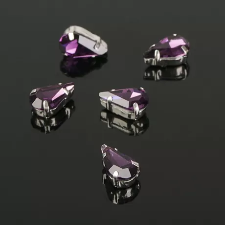 Стразы в цапах 6х10 мм фиолетовый в серебре / 1 шт