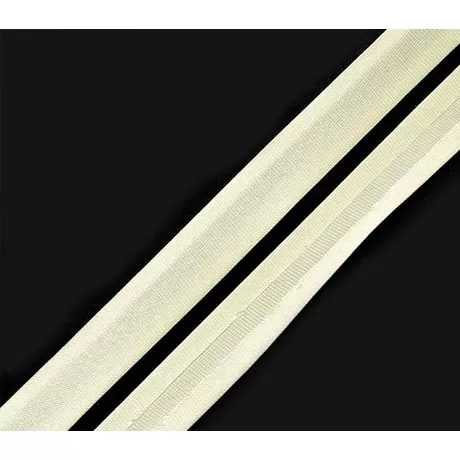 Косая бейка атласная 15 мм молочный / 1 м